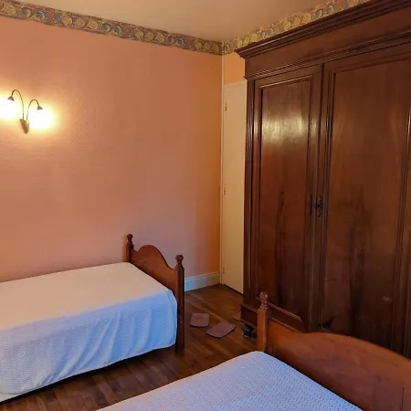 Maison De Plain-pied Avec Jardin Clos, Jeux Enfants, Velos, Animaux Acceptes, Proche Montbron - Fr-1-653-6 Prázdninový dům Vouthon