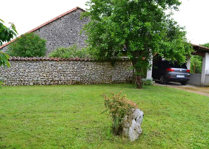 度假居 Maison De Plain-pied Avec Jardin Clos, Jeux Enfants, Velos, Animaux Acceptes, Proche Montbron - Fr-1-653-6 *